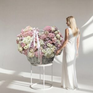 pinky floral basket for her